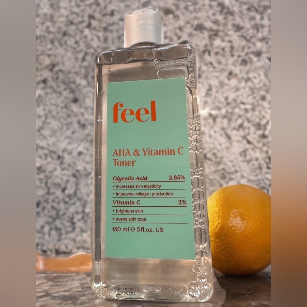New feel AHA & Vitamin C‎ Toner 5fl oz New Product.